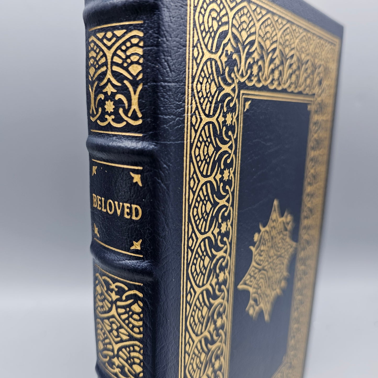 Book: Easton Press Beloved by Toni Morrison