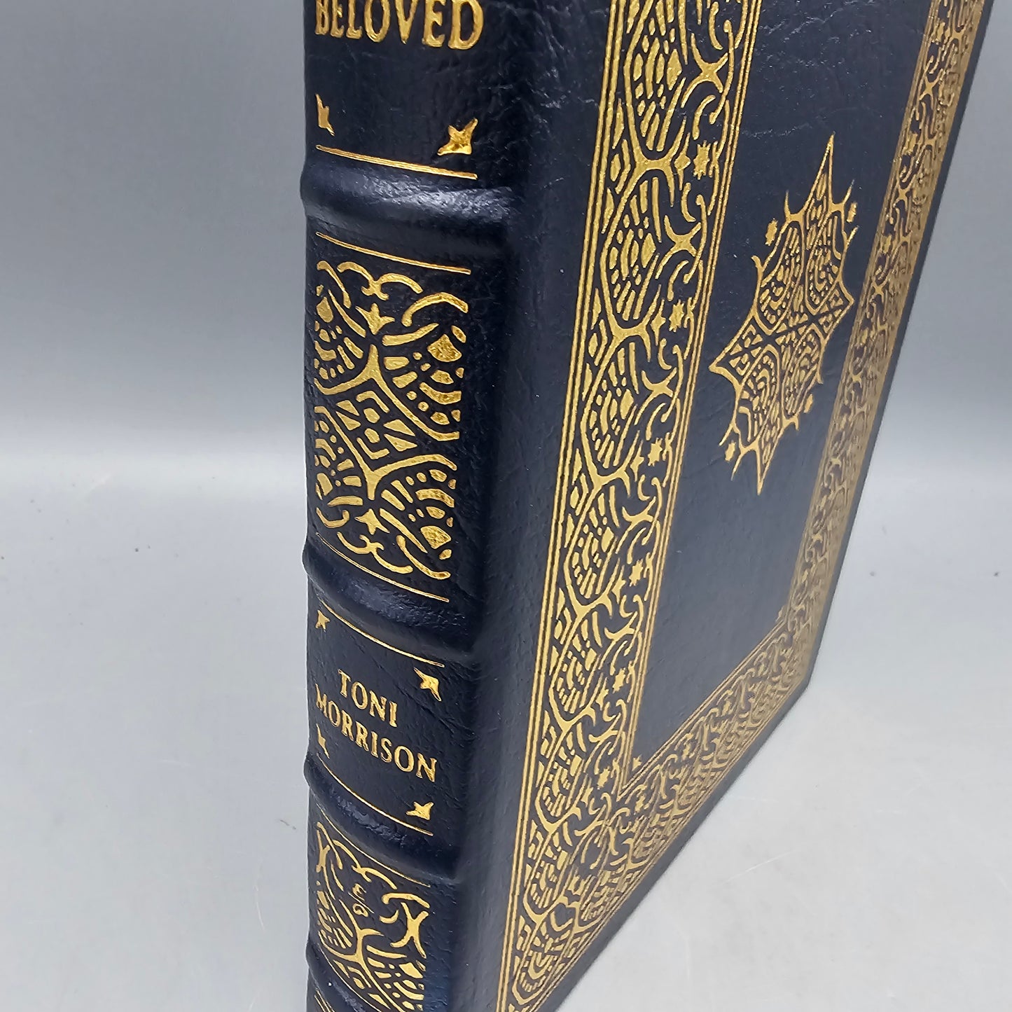 Book: Easton Press Beloved by Toni Morrison