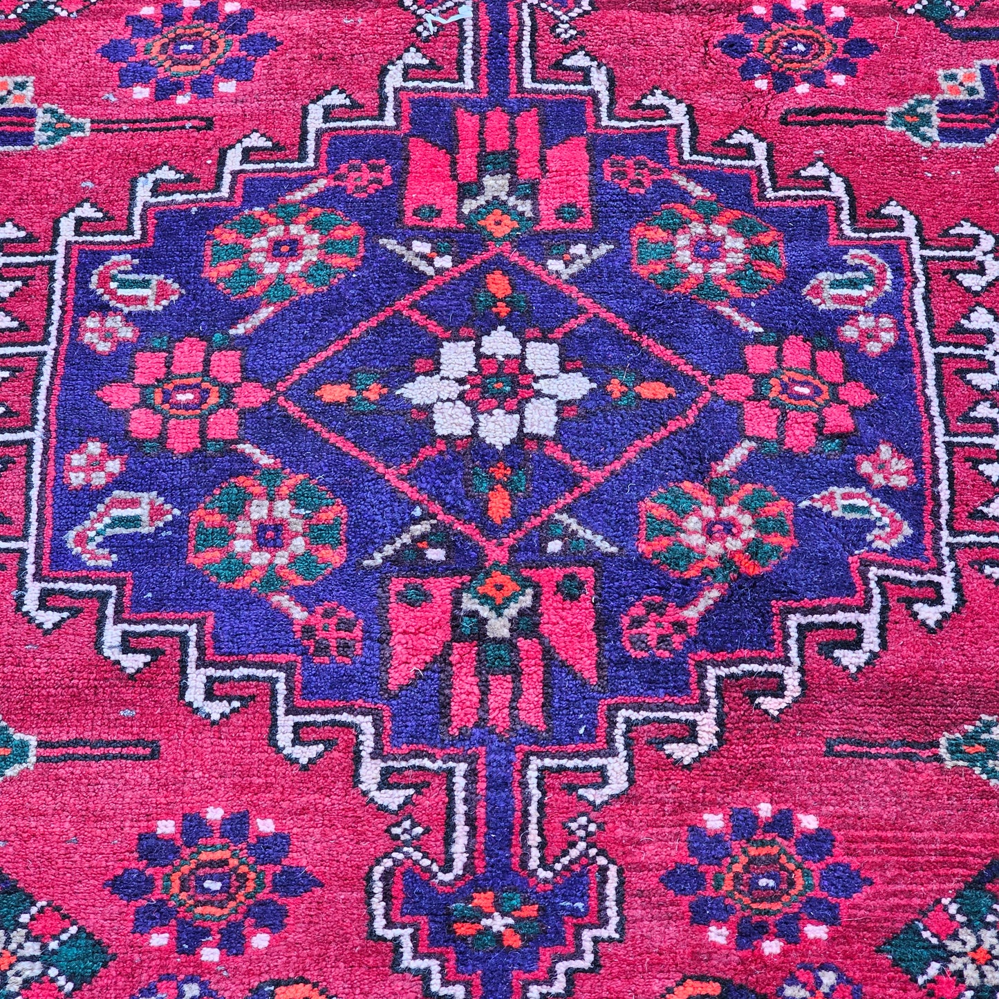 Vintage Hand Knotted Wool Rug ~ 5' 3" x 3' 5"