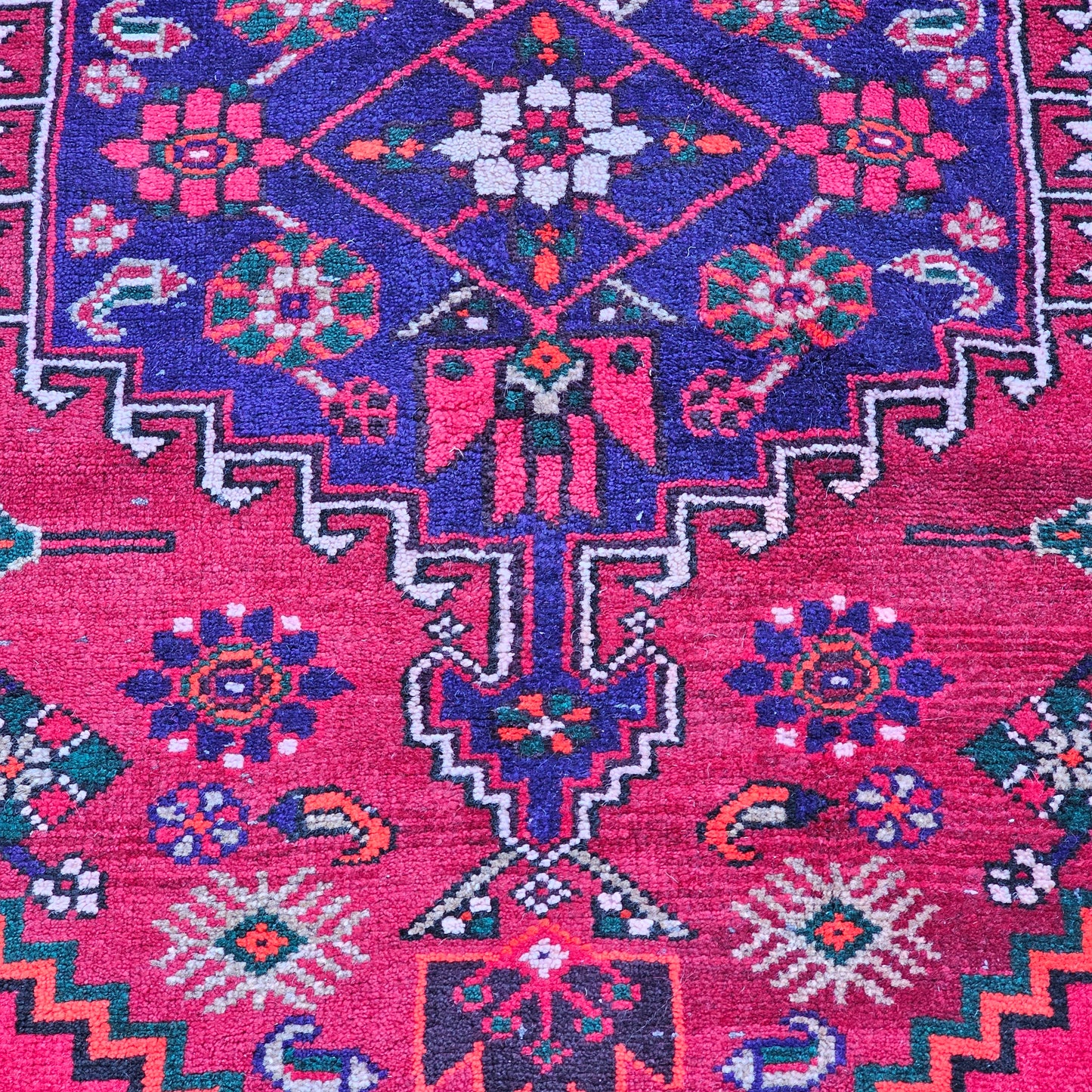 Vintage Hand Knotted Wool Rug ~ 5' 3" x 3' 5"