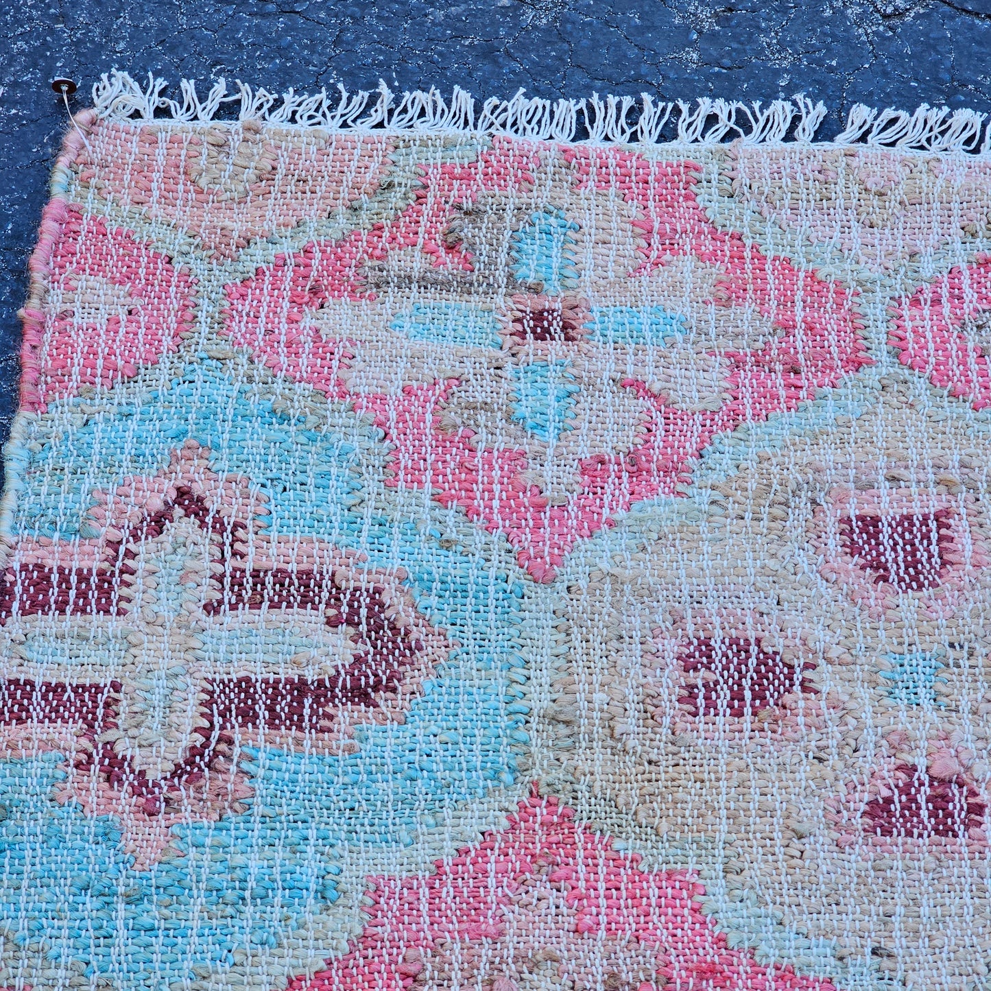 Small Kilim Flat Weave Rug ~ 2' x 3' 3"