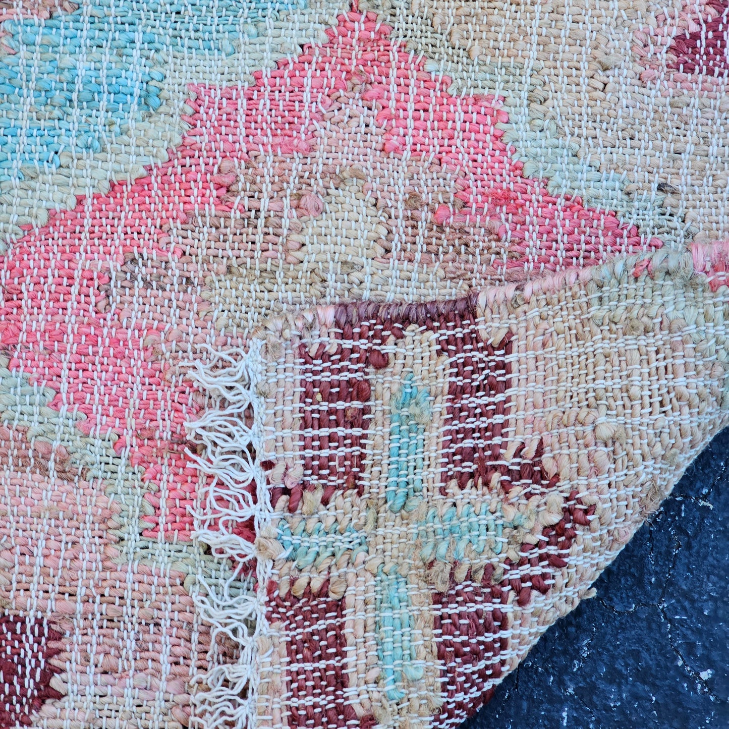 Small Kilim Flat Weave Rug ~ 2' x 3' 3"