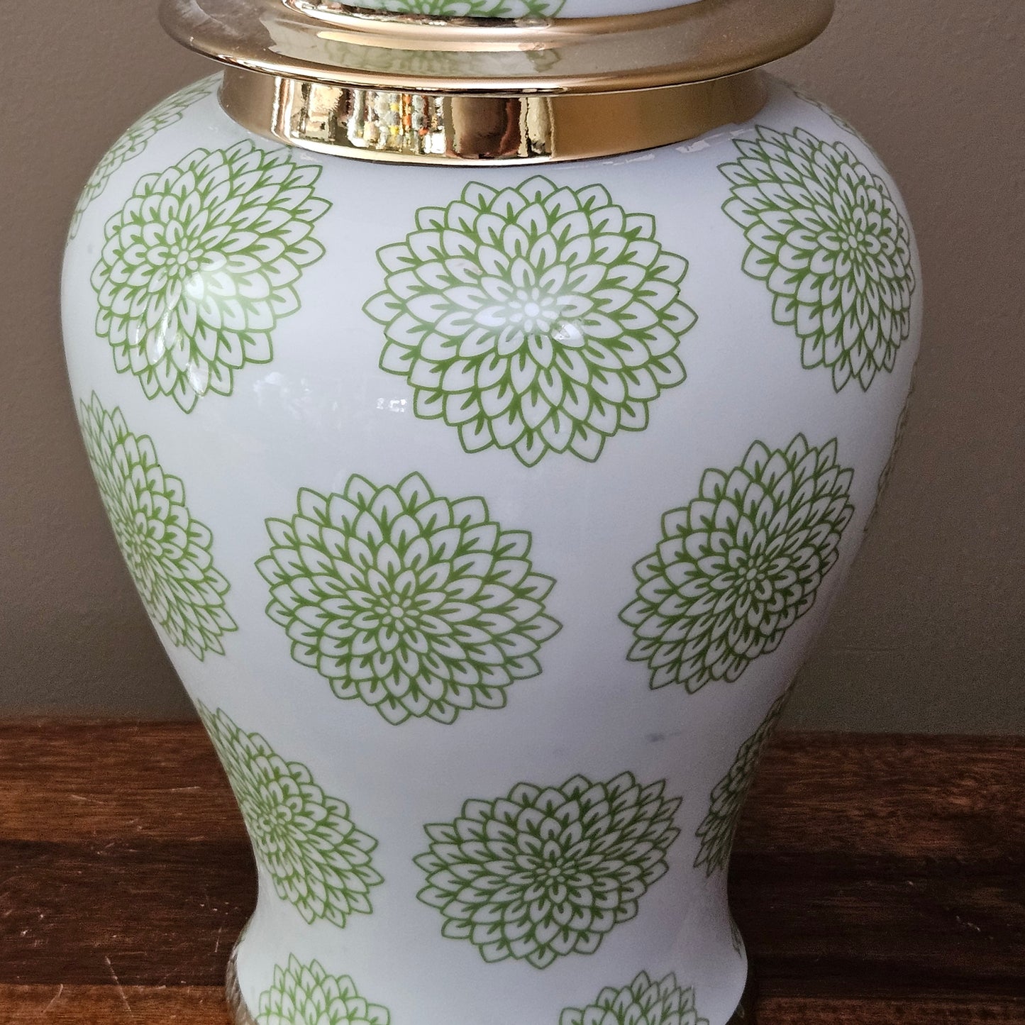 Green & White Chrysanthemum Flower Porcelain Ginger Jar with Lid & Gold Accents ~ 6 Available
