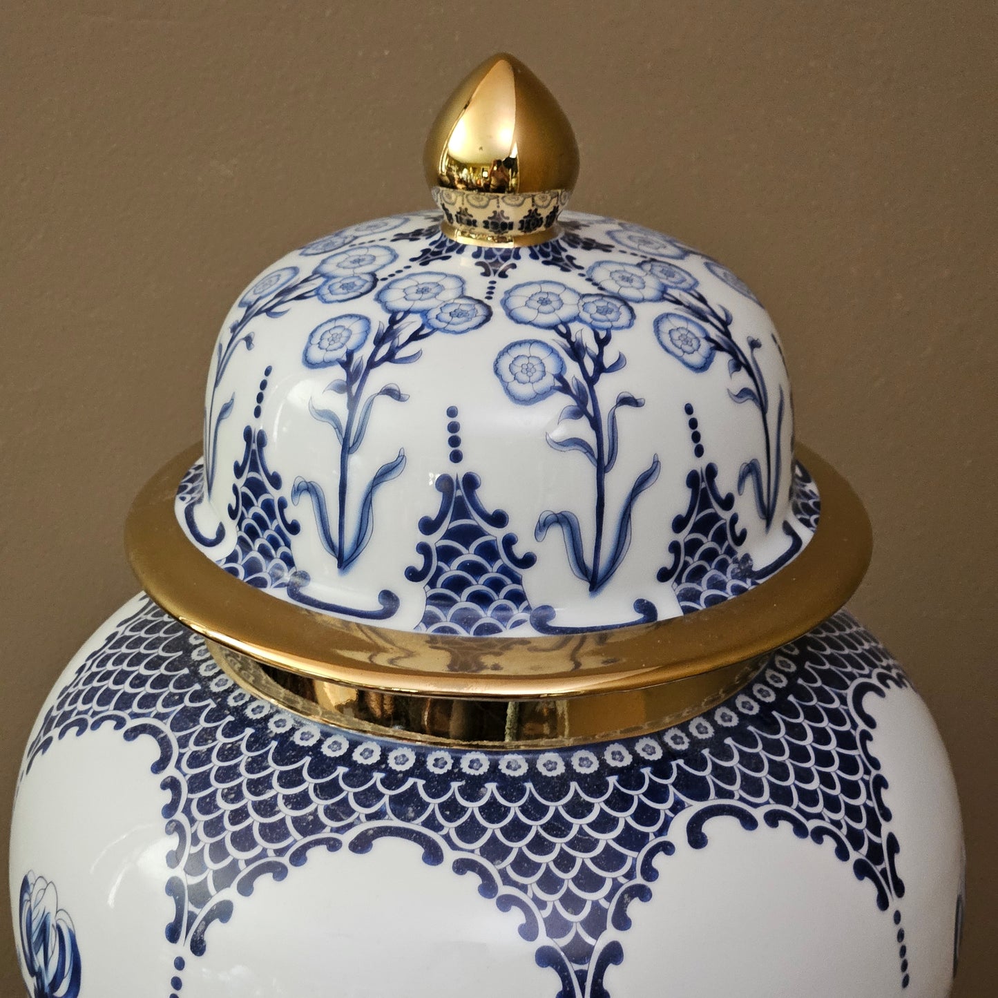 19" Blue & White Floral Fishnet Porcelain Ginger Jar with Lid & Gold Accents ~ 6 available