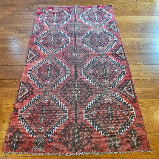 Vintage Hand Knotted Wool Carpet 4' 3" x 7" 1"