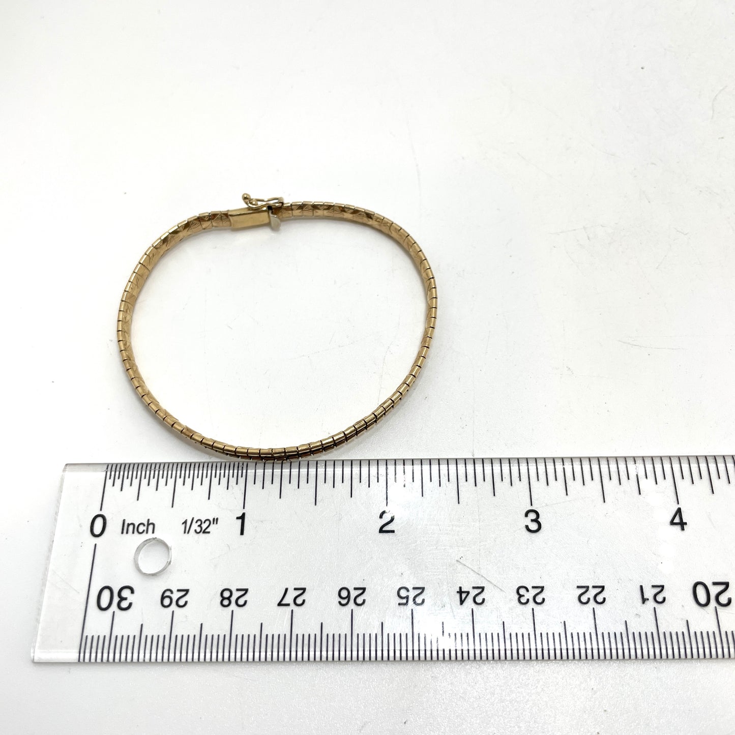 Vintage 10K Gold Bangle Bracelet