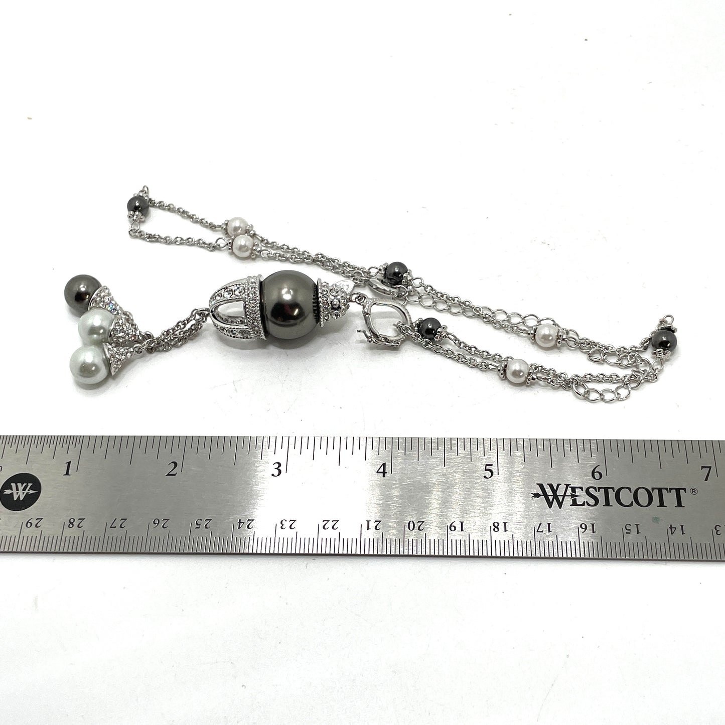 Silver & Gray Elegant Lariat Pendant Necklace