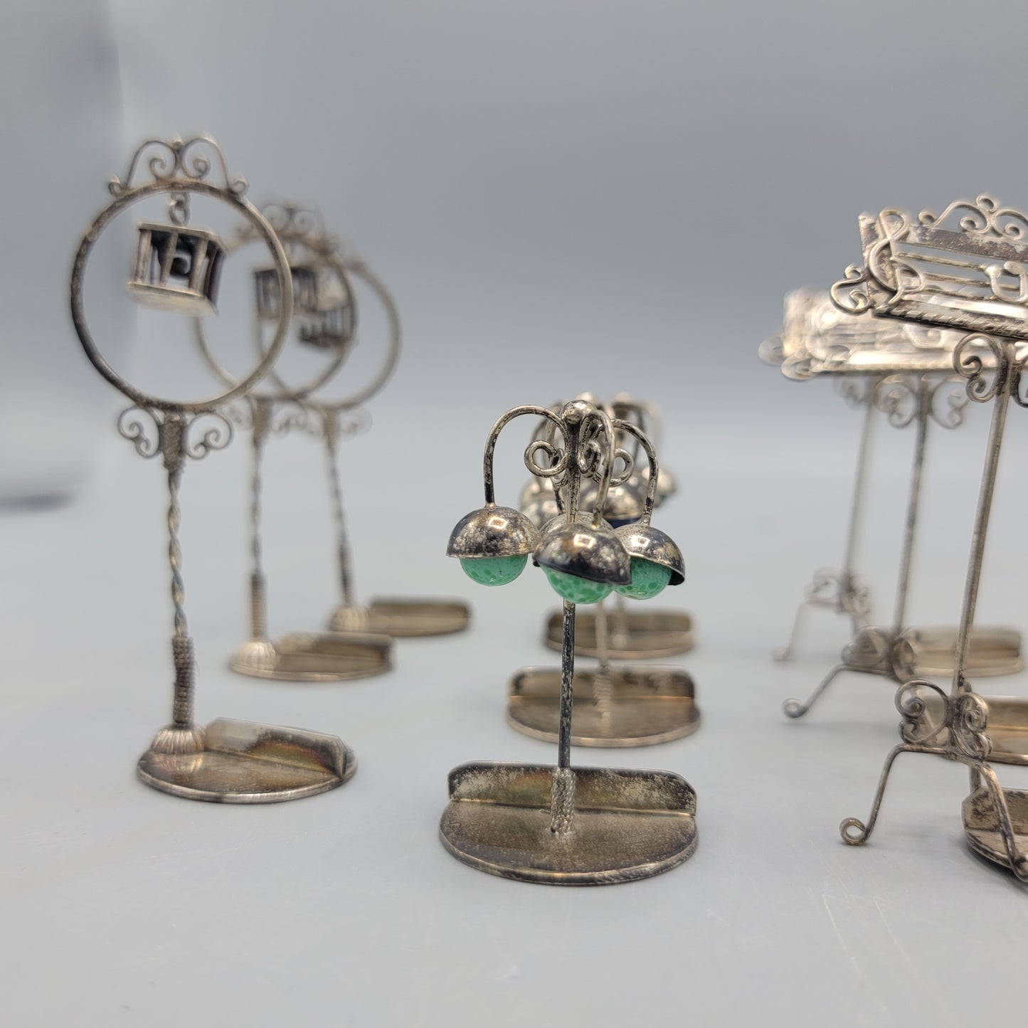 Eighteen Vintage Silver Wire Place Card Holders