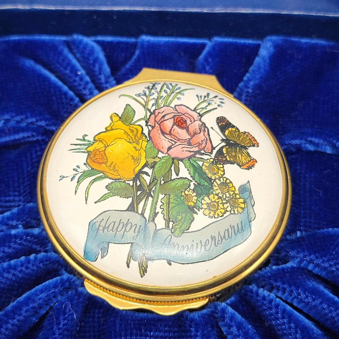 Bilston & Battersea Enamel Box - Happy Anniversary with Roses