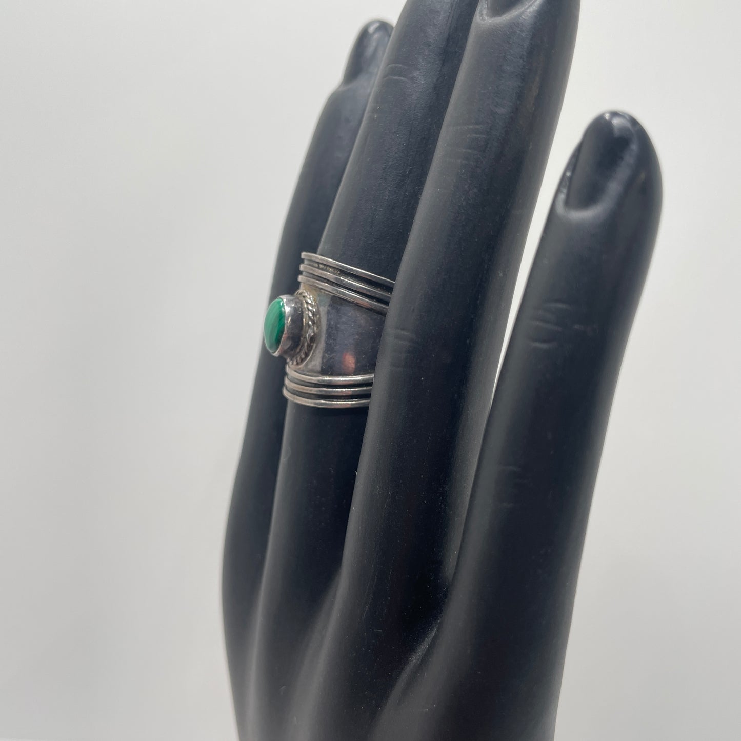 Vintage Sterling Silver & Malachite Ring - Size 6