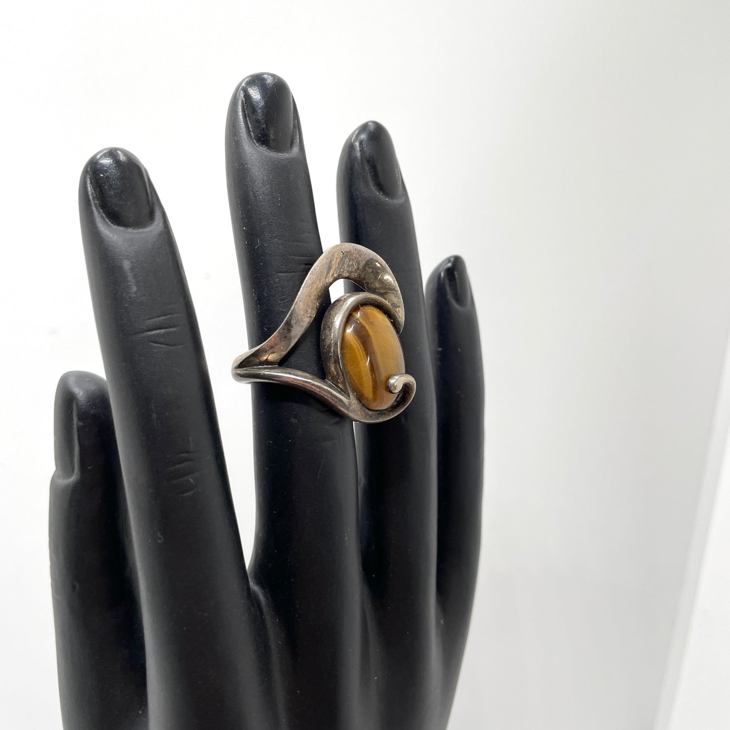 Mexican Sterling Silver & Tiger Eye Ring - Size 5.5
