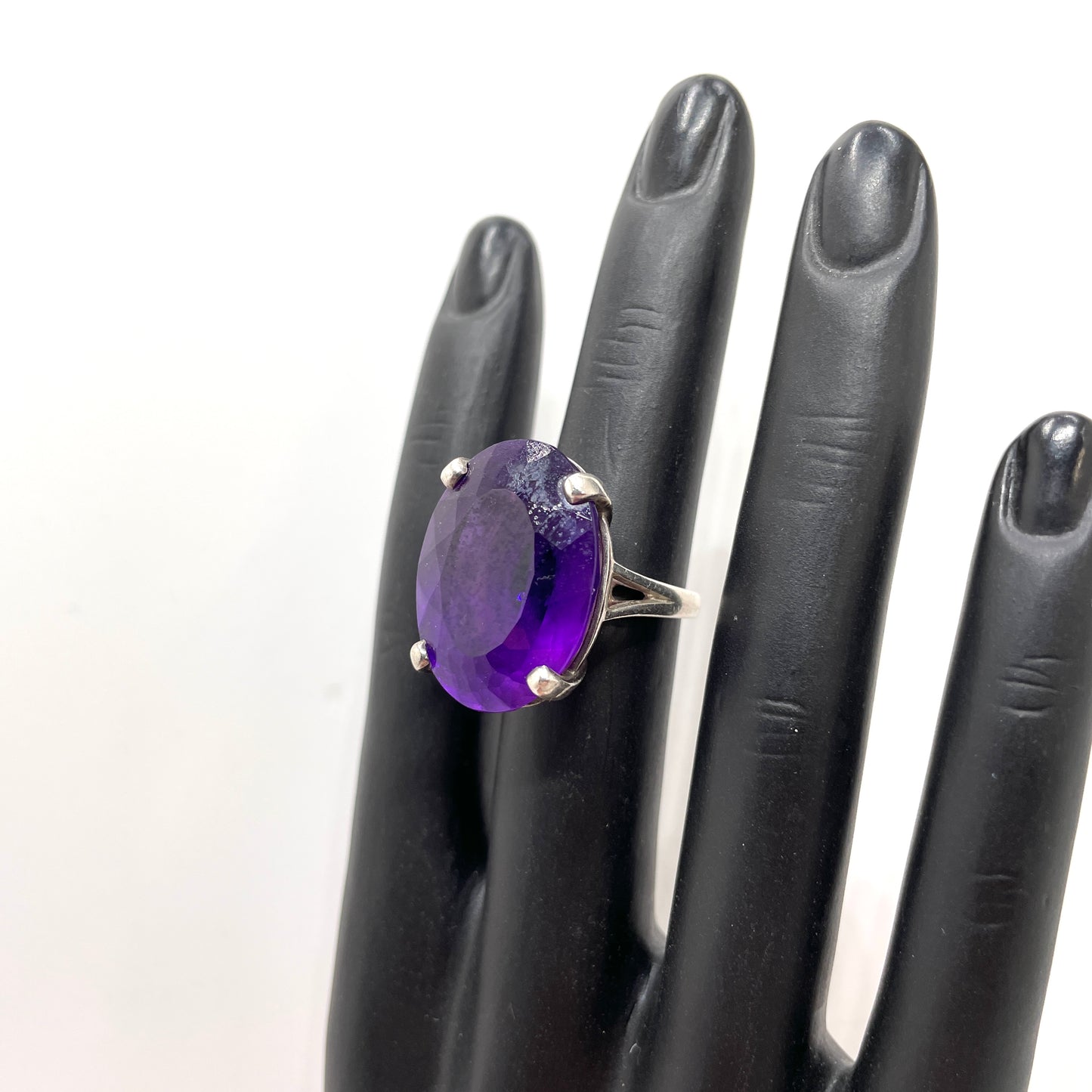 Vintage Sterling Silver & Purple Ring - Size 6.25