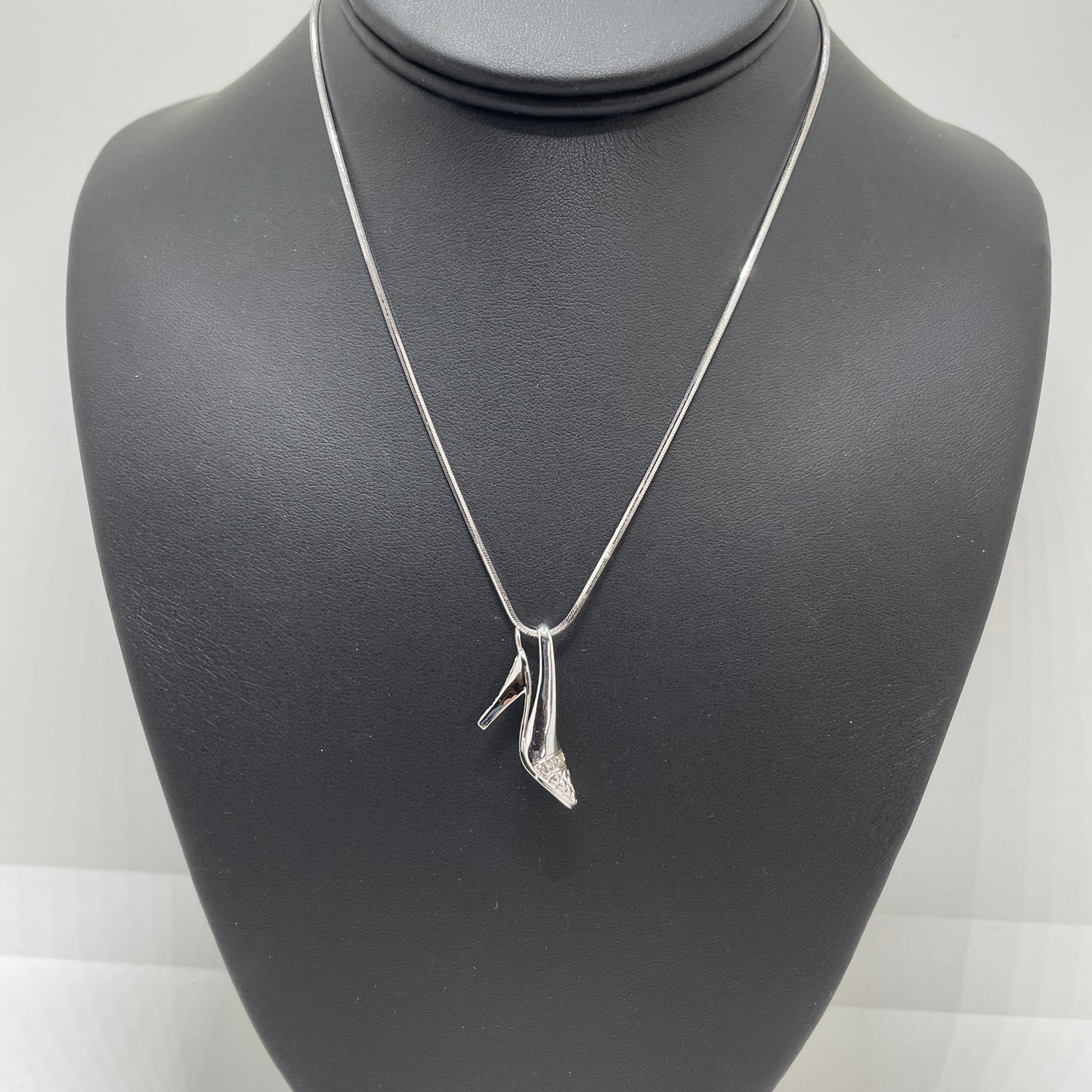Samuel Benham 14K Gold High Heel Necklace Pendant