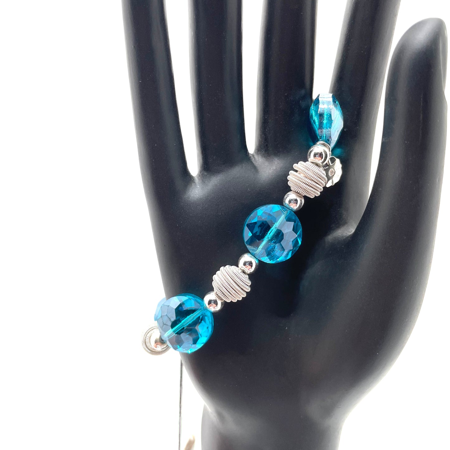 Designer Monet Blue Beaded Bracelet NWT