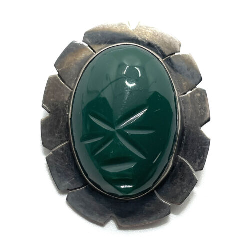 Vintage Sterling Silver & Green Stone Pin with Scalloped Edges