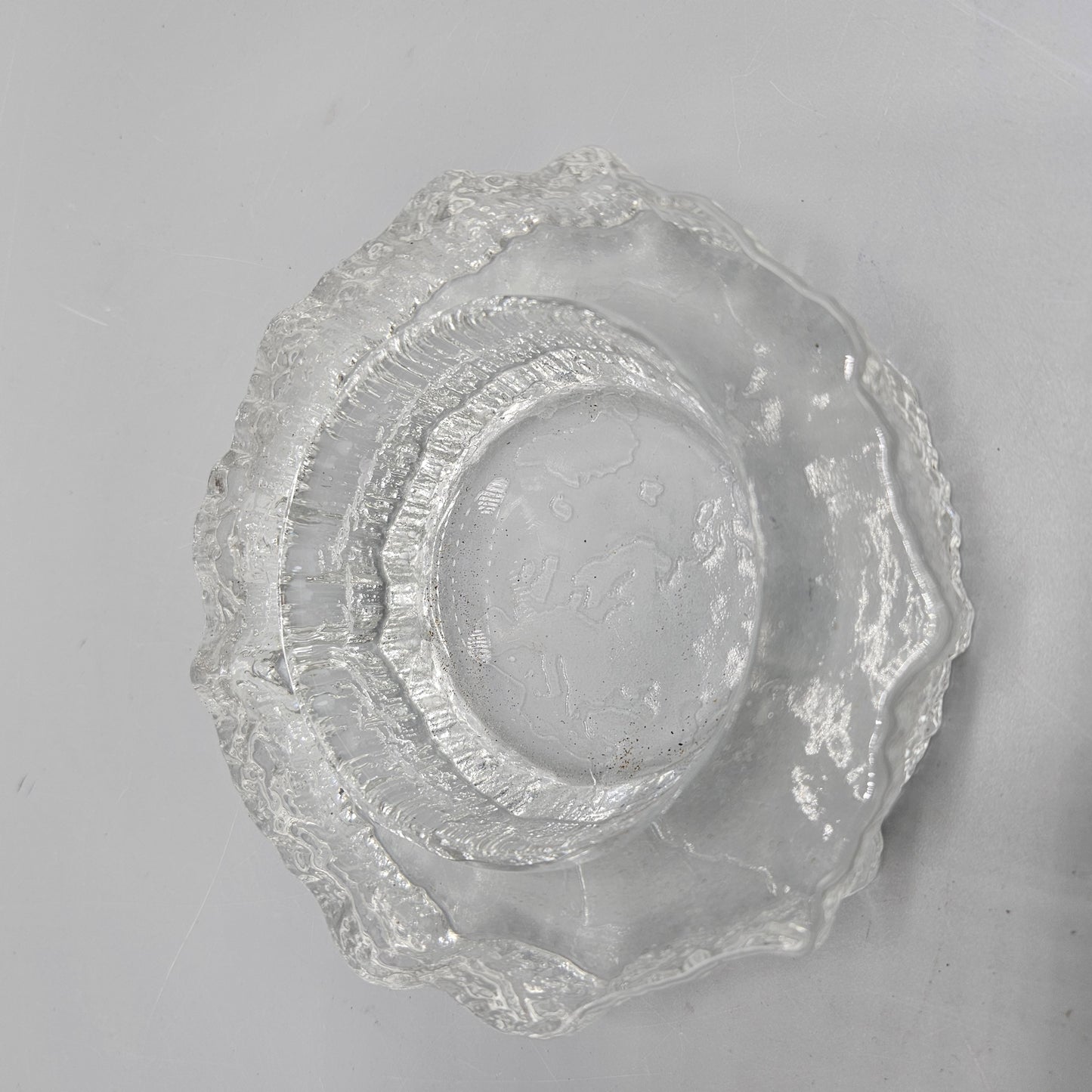 Scandinavian Crystal Cracked Ice Pattern Bowl