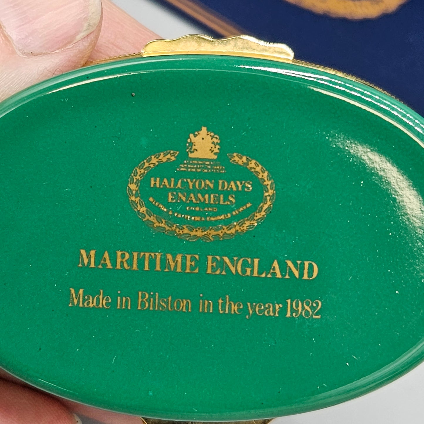 1982 Halcyon Days England Enamel Maritime England Box "The Armada"