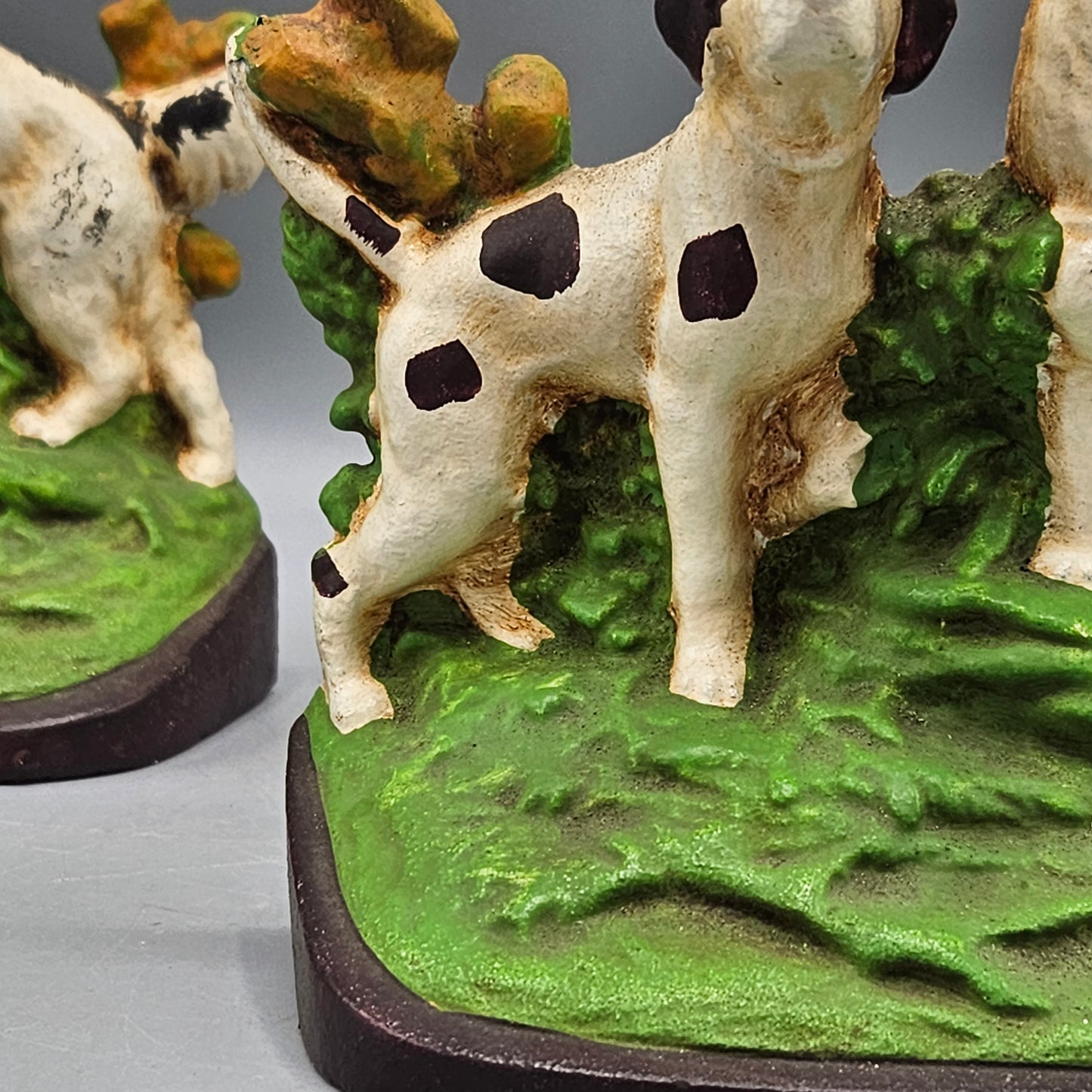Pair Hubley Painted Cast Iron Pointer Dog Bookends