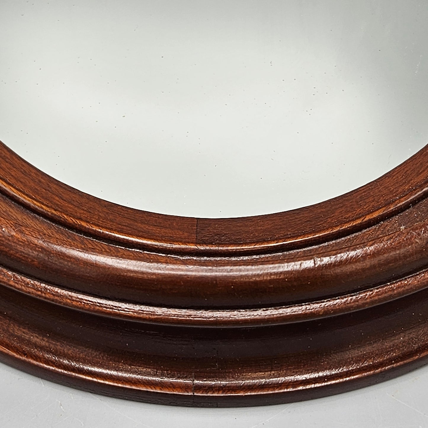 Victorian Oval Wooden Picture Frame/Wall Mirror