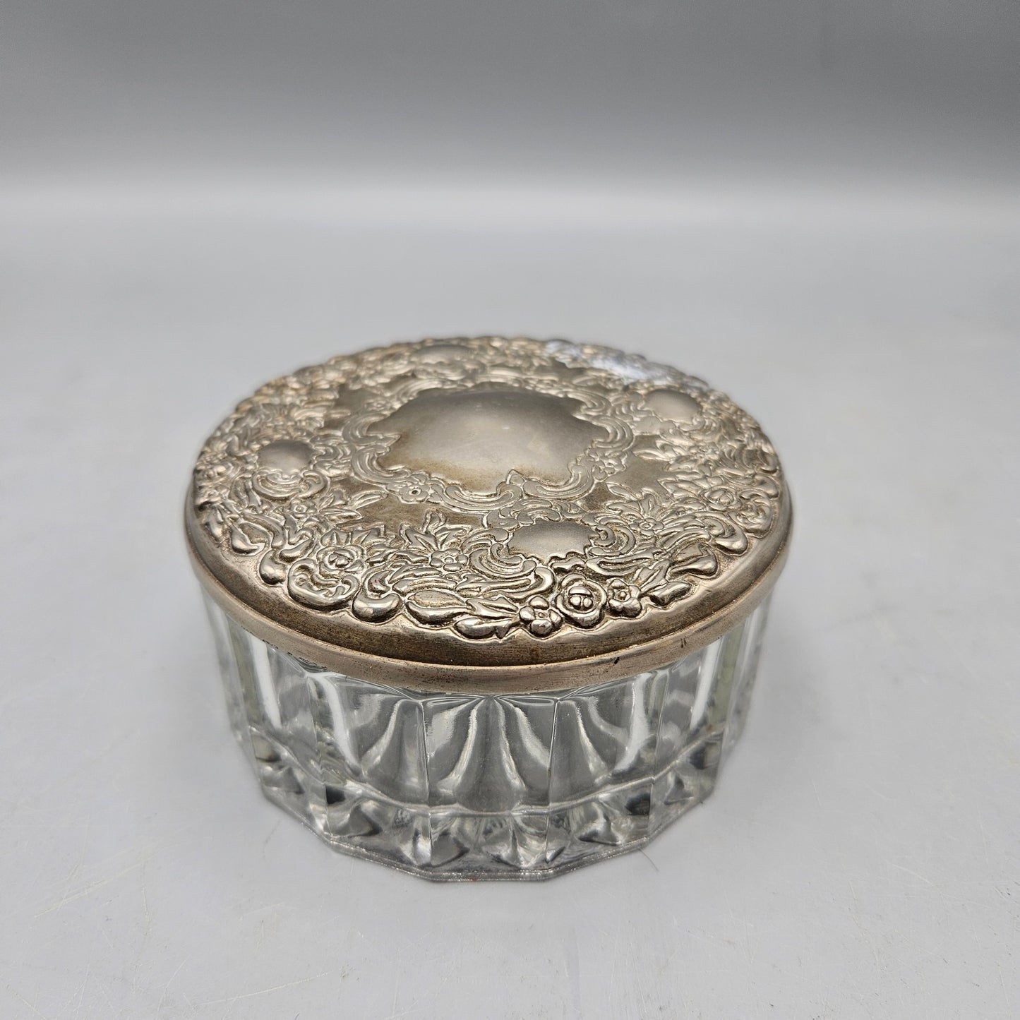 Vintage Silver Lidded Vanity Powder Box