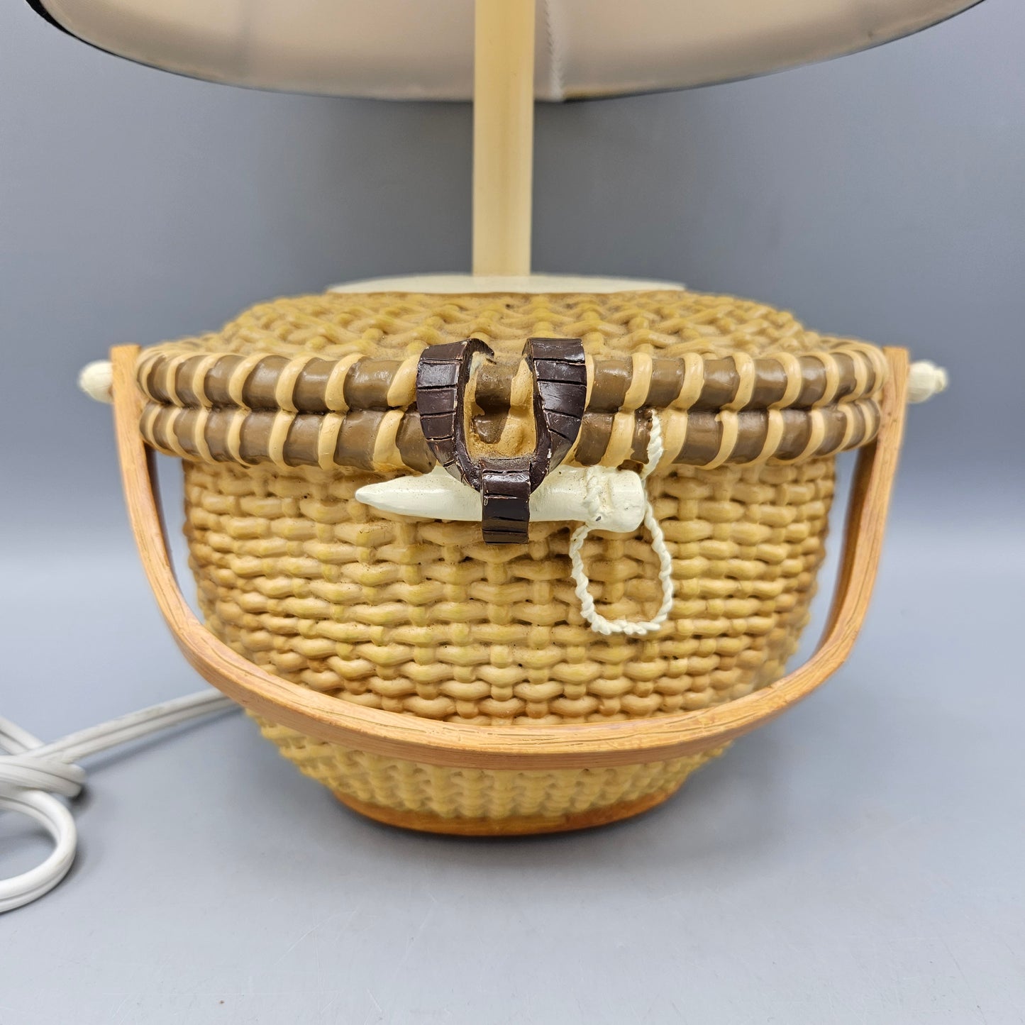 Vintage Nantucket Lightship Basket Form Lamp