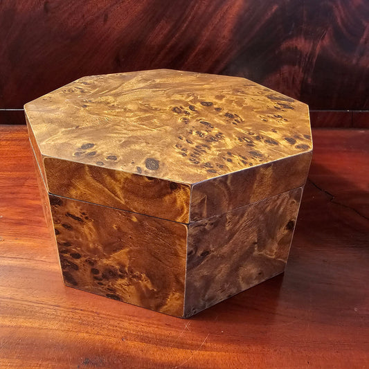 1991 Hexagon Burlwood Box Made in Korea with Collar Stays