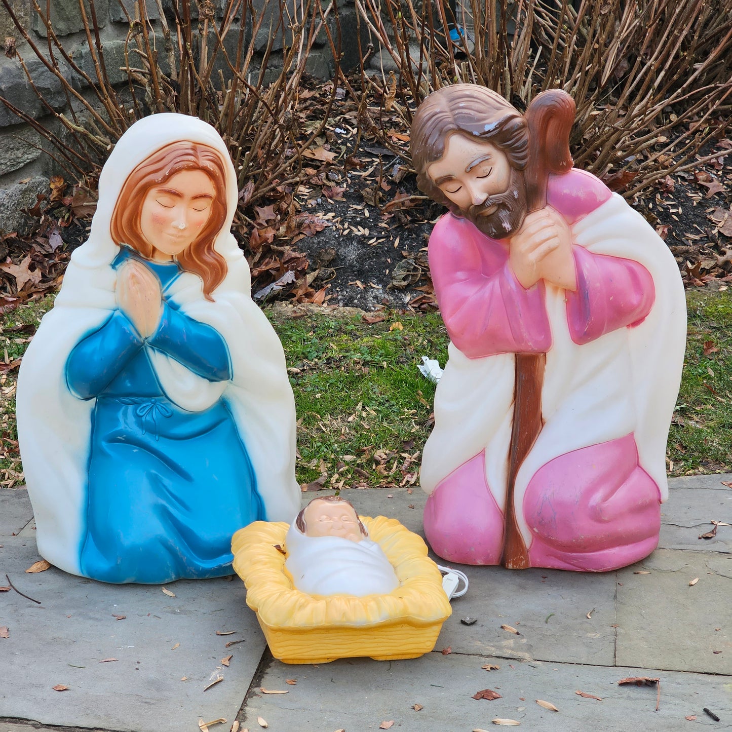 Vintage Nativity Blow Mold Set ShopSBH