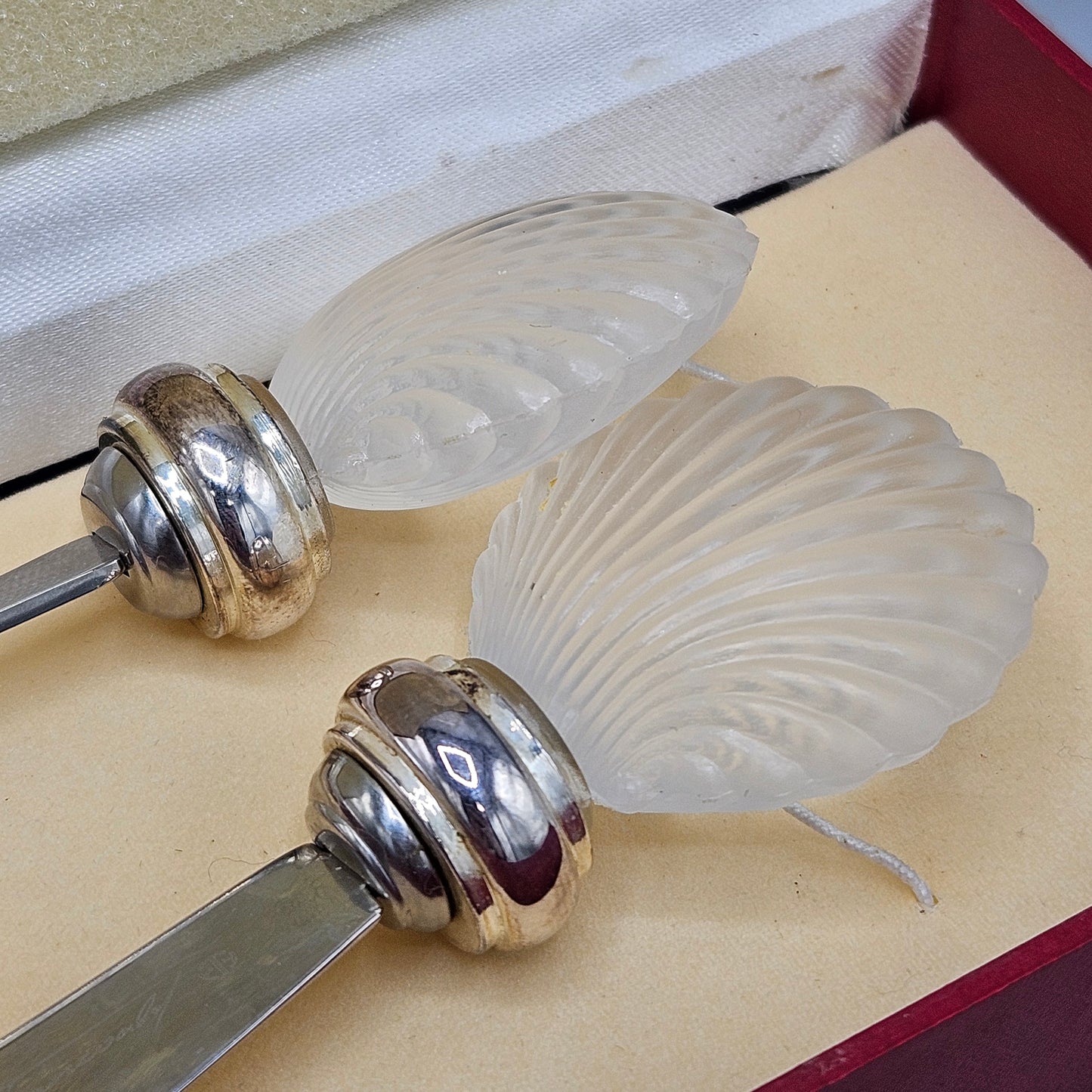 Vintage Hans Turnwald Shell Boxed Cheese Set
