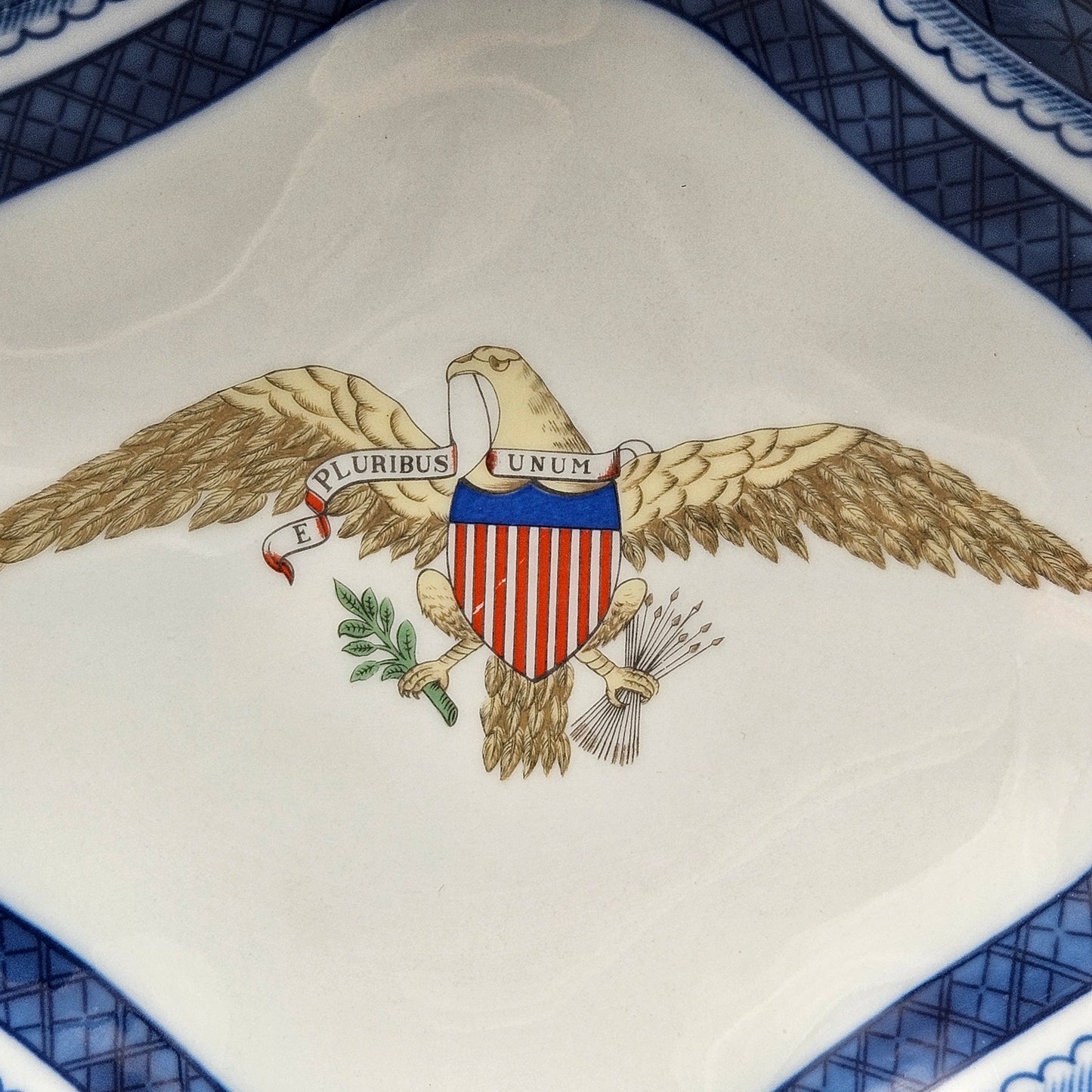 Vintage Mottahedeh Diplomatic Eagle Shell Plate