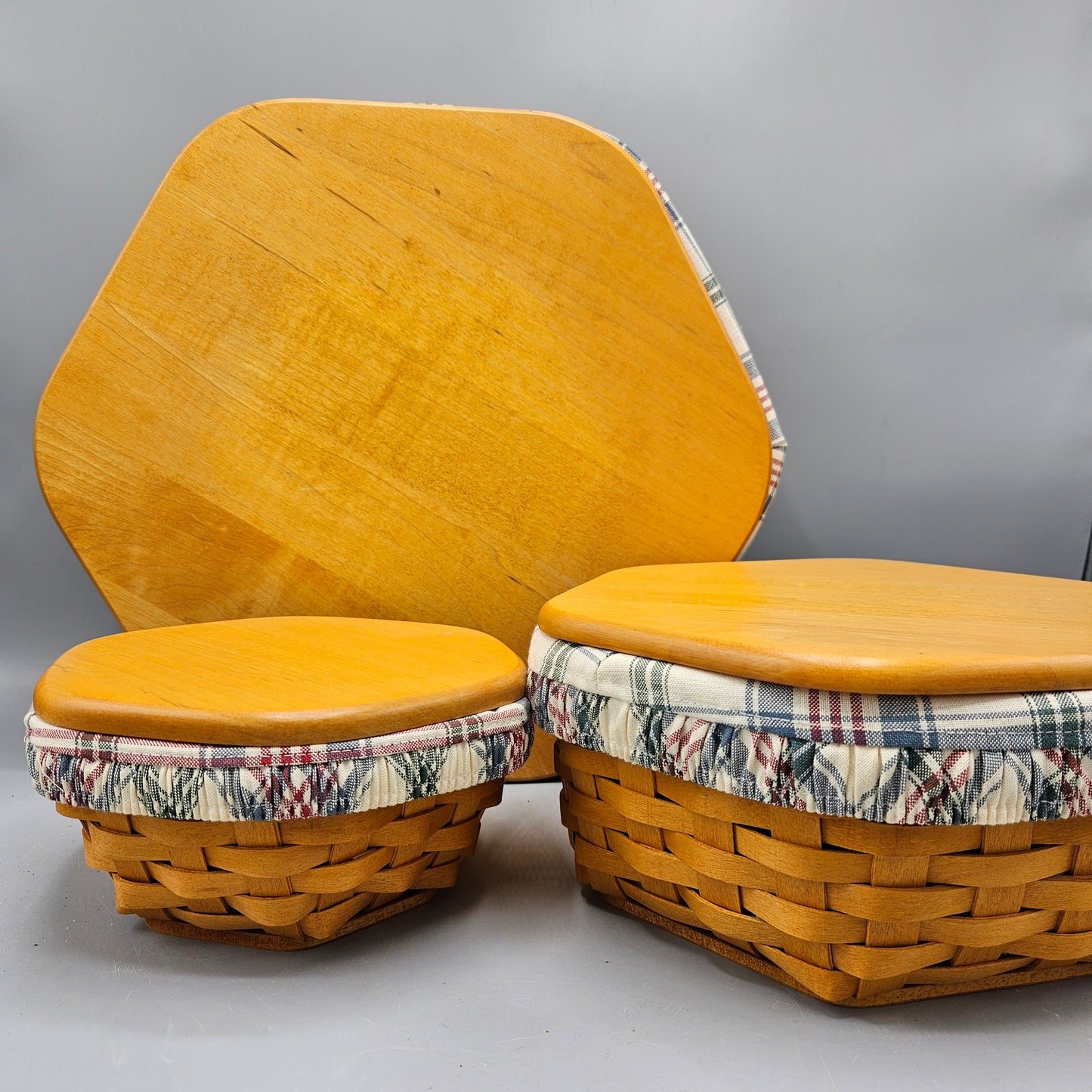 Set of 3 1998 Longaberger "Generations" Hexagon Basket with Lids Set