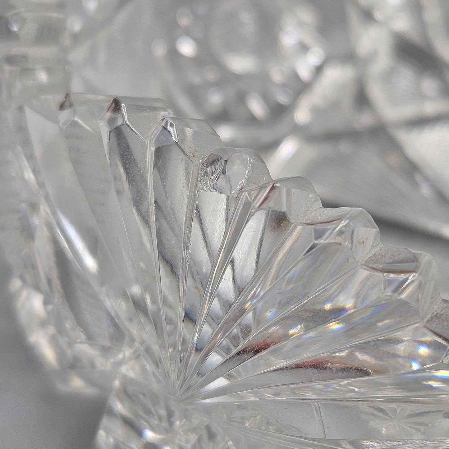 Beautiful Vintage American Cut Glass Crystal Low Bowl