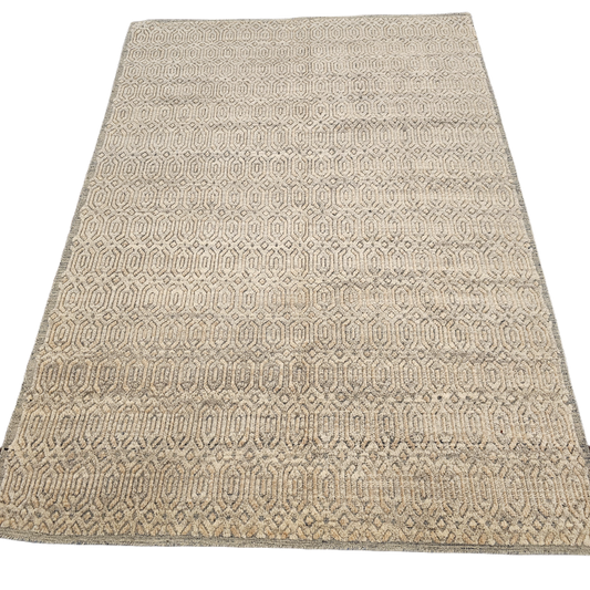100% Wool Hand Knotted Geometric Tan Rug / Carpet ~ 5' 4" x 7' 7"