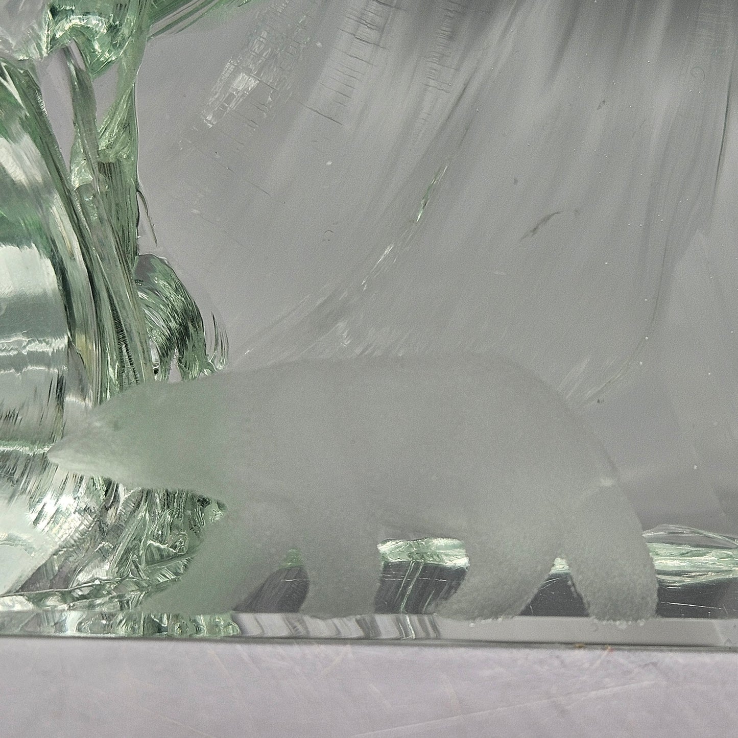 Kosta Boda Vicke Lindstrand Crystal Cut Art Glass Ice Block Sculpture with Polar Bears