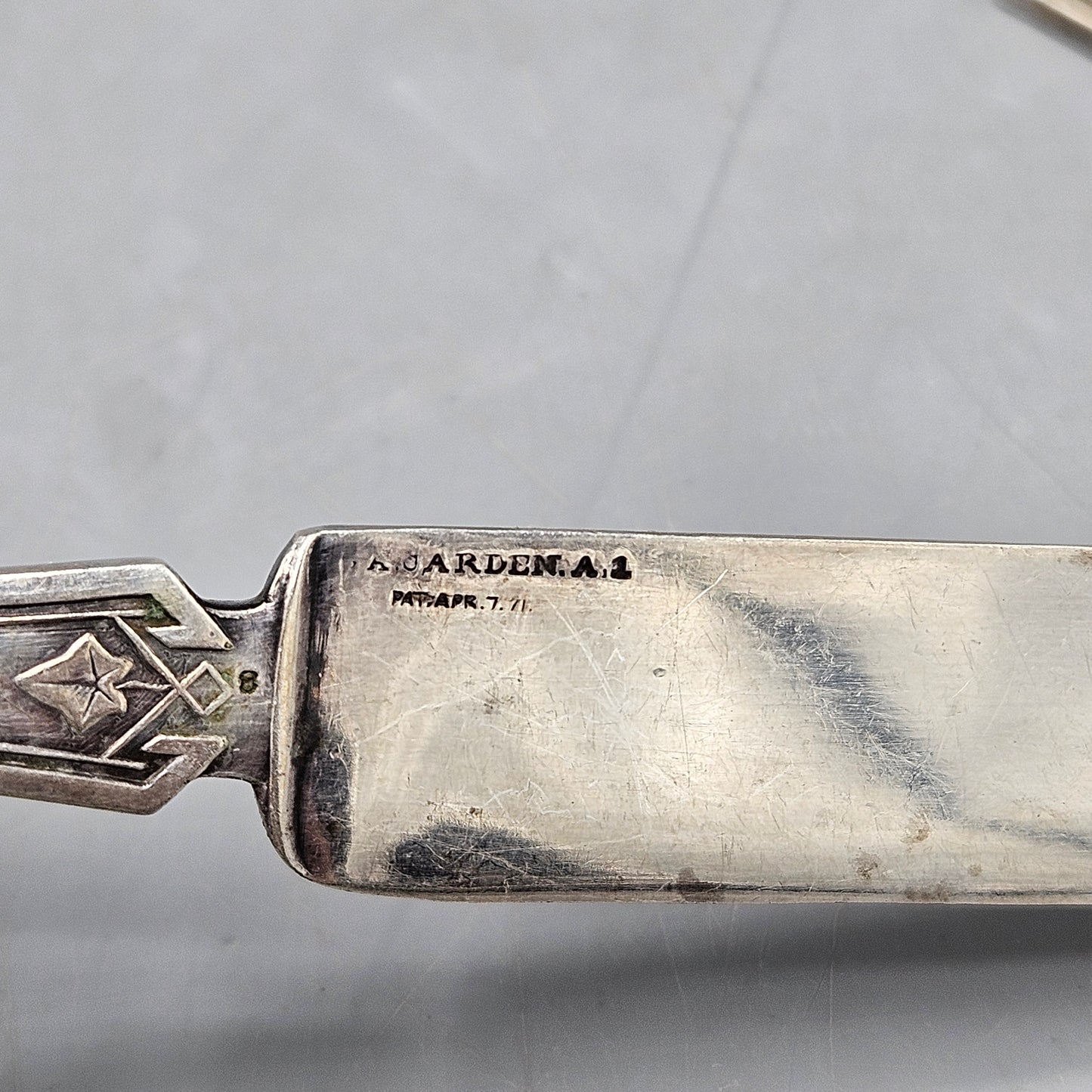 Set of 6 Vintage Arden Silverplated Monogrammed Knives