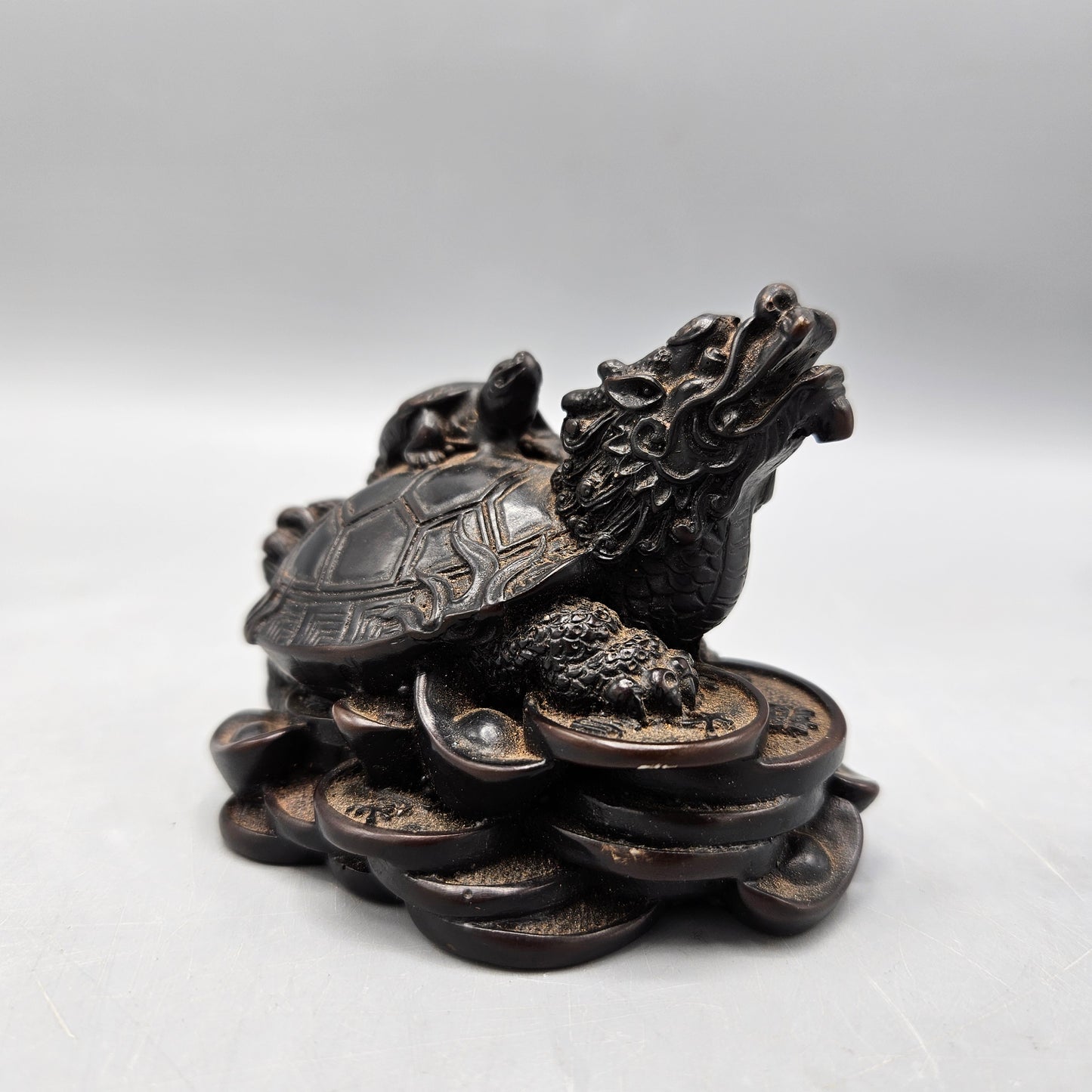 Tibetan Home Decor Buddhist Resin Turtle & Dragon Figure