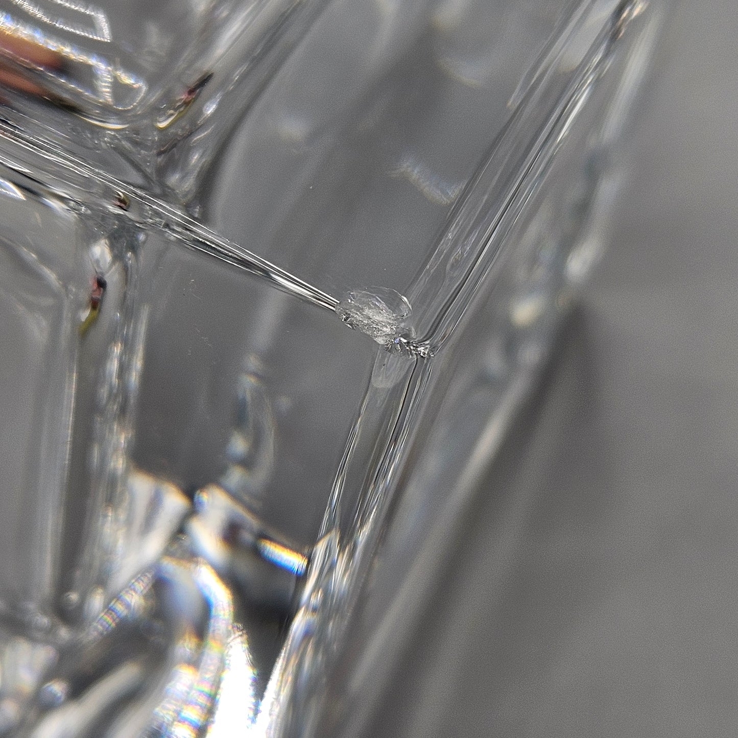 Shannon Crystal “Designs Of Ireland” Czech Republic Crystal Decanter