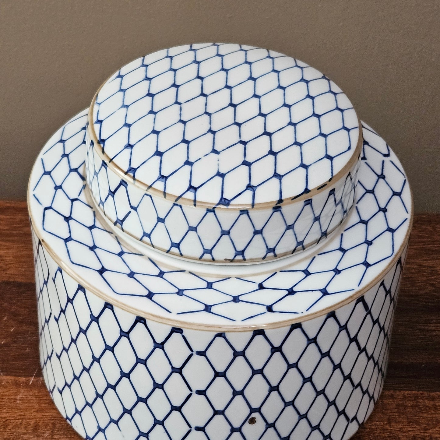 8" Blue & White Porcelain Canister Jar with Netted Design & Lid ~ 4 Available