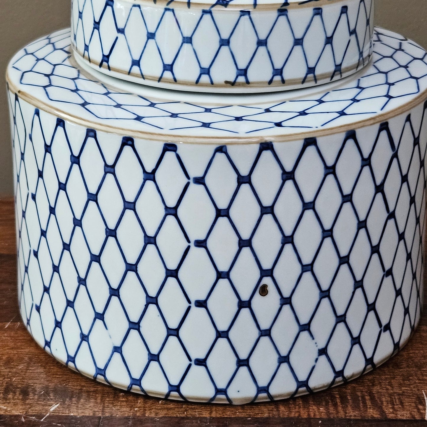 8" Blue & White Porcelain Canister Jar with Netted Design & Lid ~ 4 Available