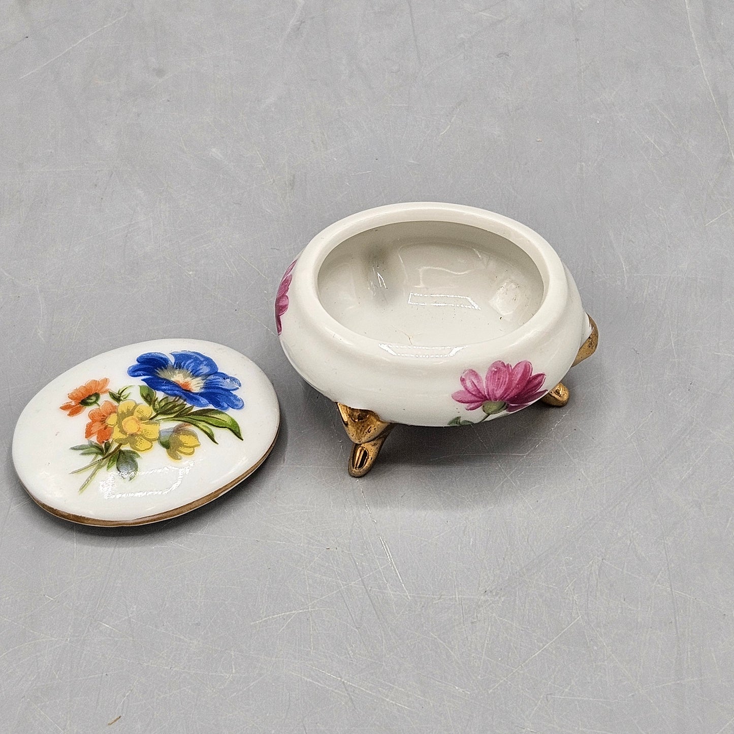 Vintage Handpainted Round Floral Porcelain Trinket Box