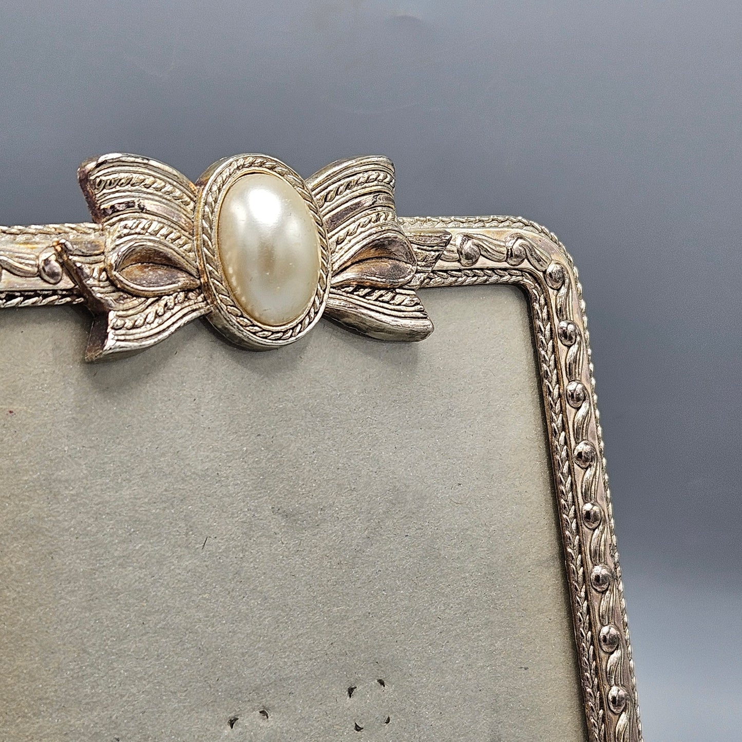 Etched Picture Frame with Faux Pearl
