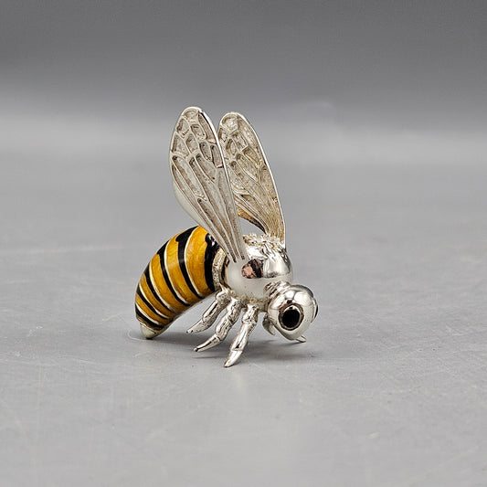 Beautiful Saturno Sterling Silver & Enamel Bee Figure (wings up)
