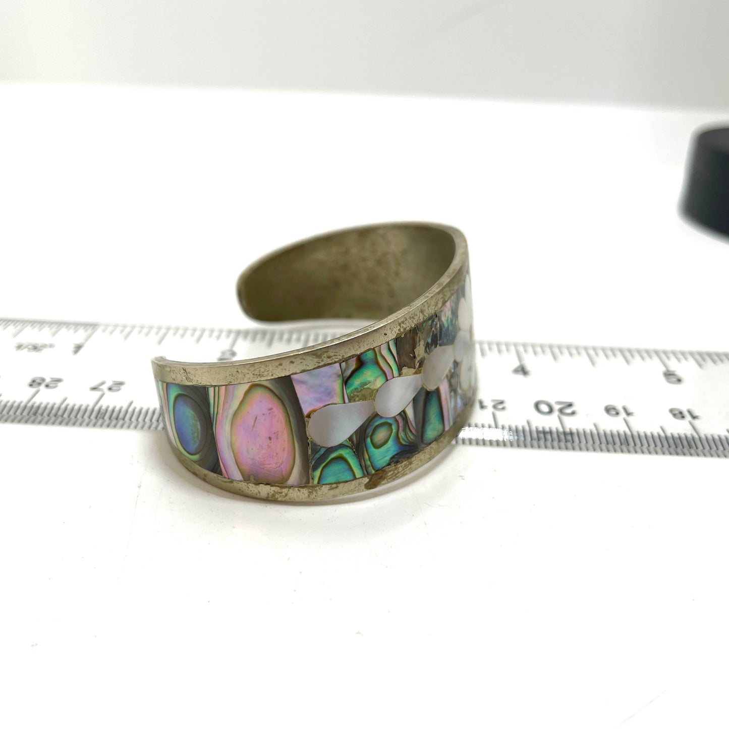 Vintage Mexican Shell Inlay Child's Bracelet
