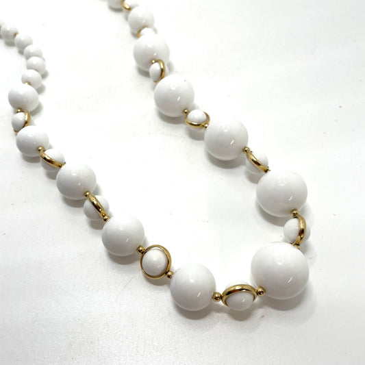 Vintage Trifari White & Gold Beaded Necklace