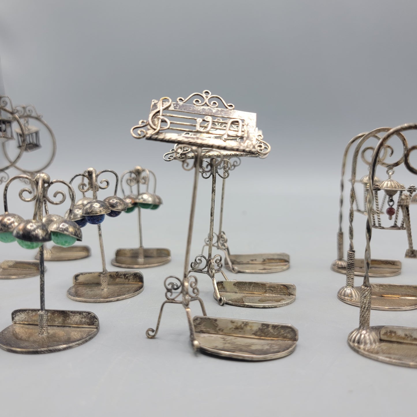 Eighteen Vintage Silver Wire Place Card Holders