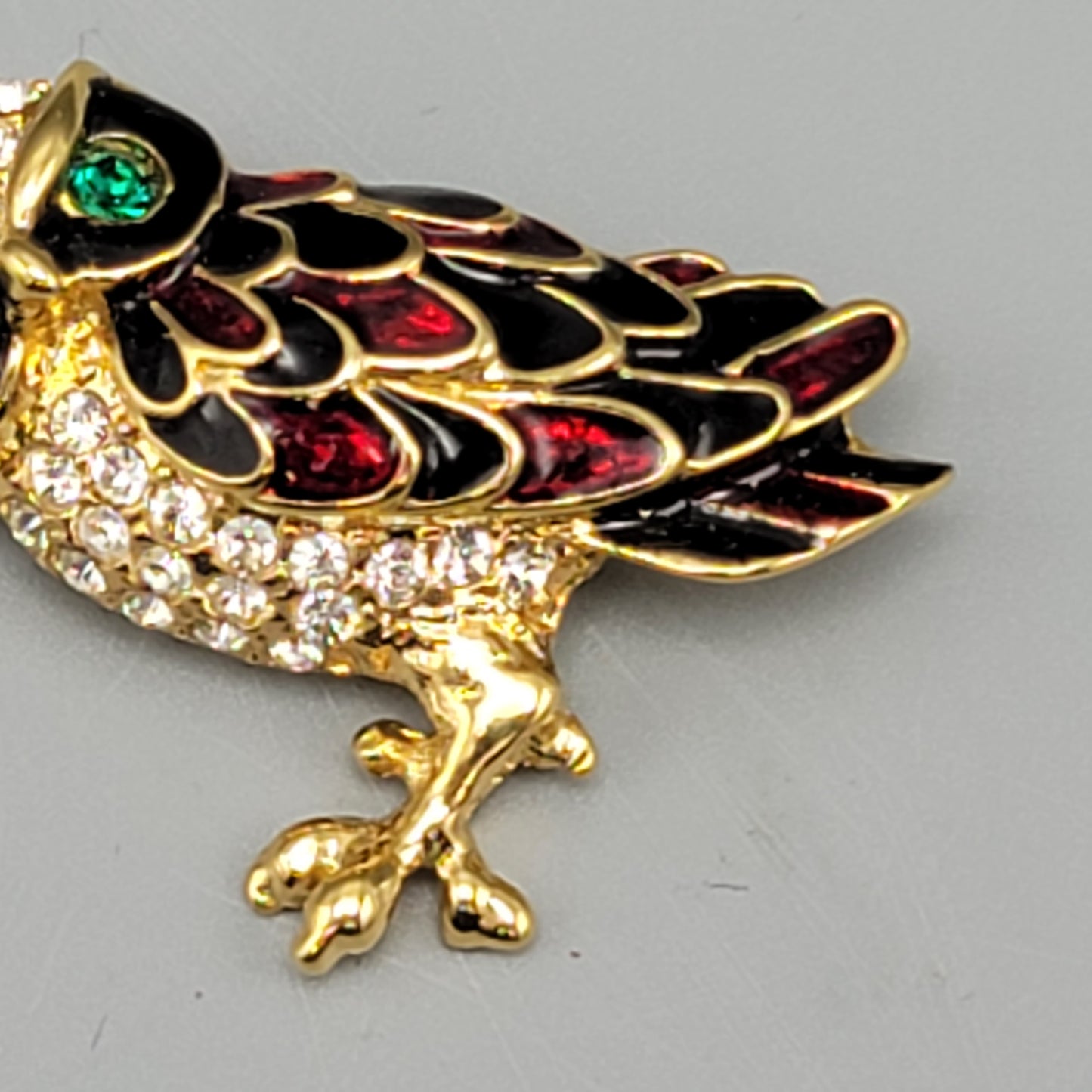 Vintage Gold Tone Owl Pin