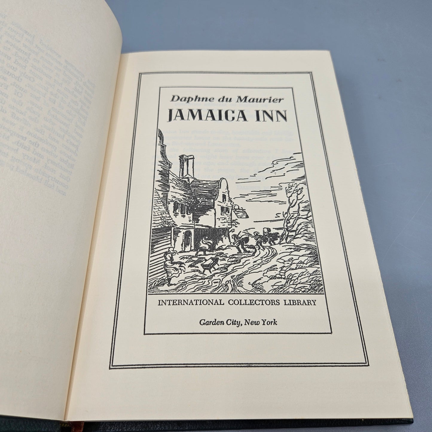 Leatherbound Book Daphne du Maurier "Jamaica Inn"