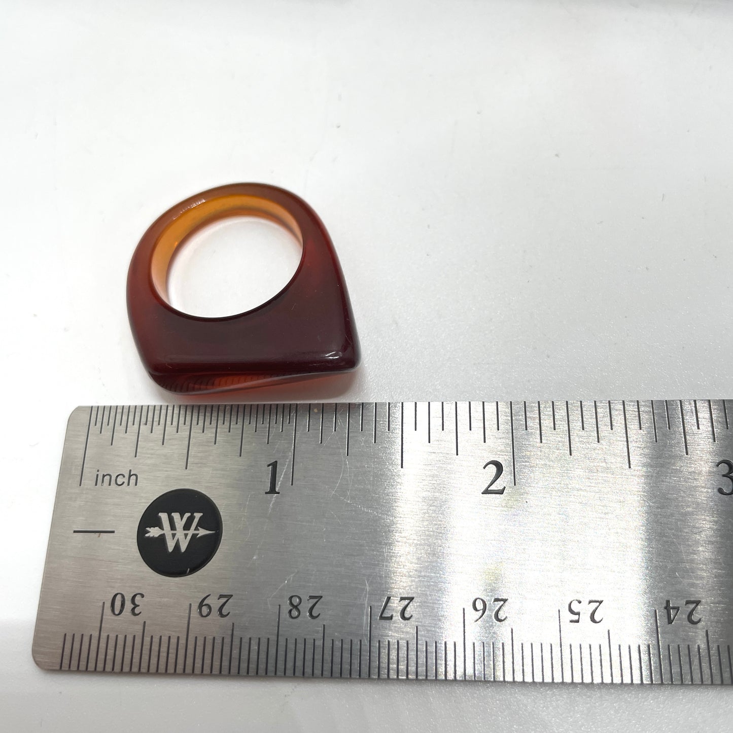 Vintage 1980s Brown Acrylic Ring - Size 8.5