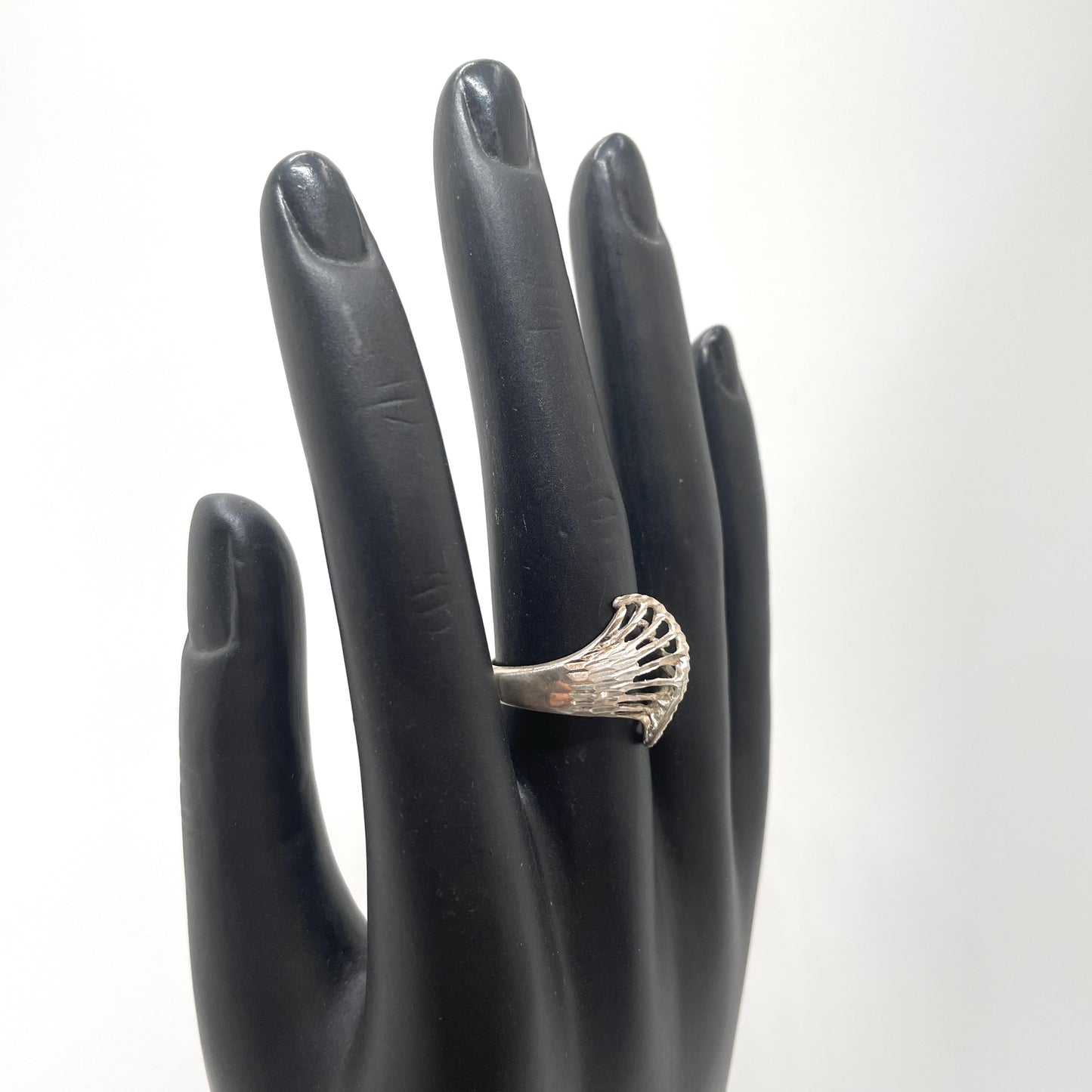 Vintage Sterling Silver Art Deco Ring - Size 7.5