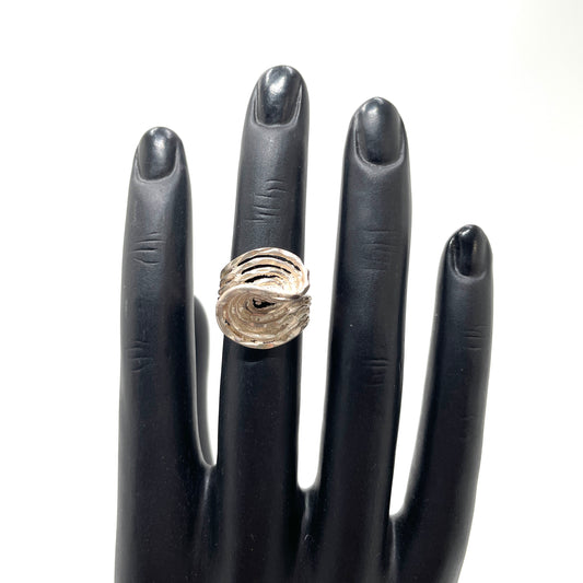 Vintage Sterling Silver 3D Ring - Size 5.5