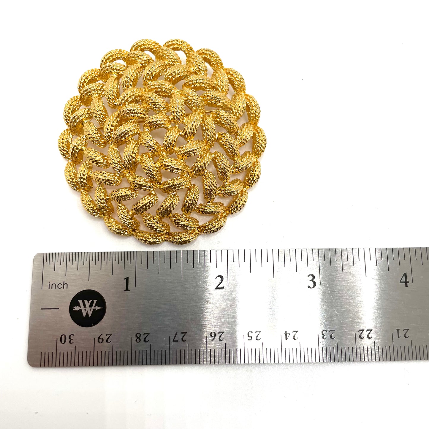Vintage Gold Interlocking Circle Pin